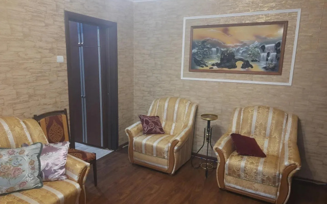 Квартира 1-й Микрорайон 8