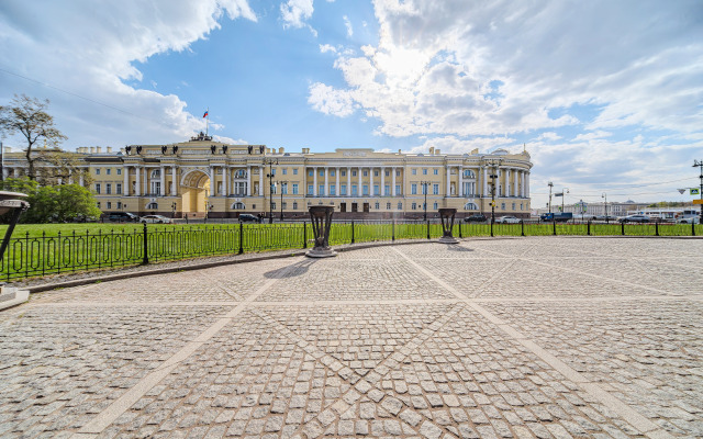 Апартаменты Уютная студия у медного всадника