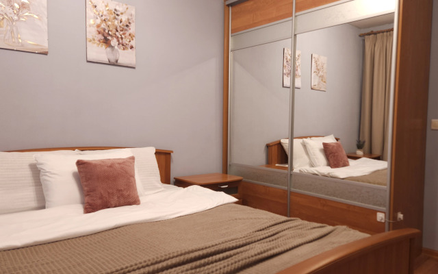 Квартира Белинского 111