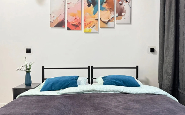 Art Apartments