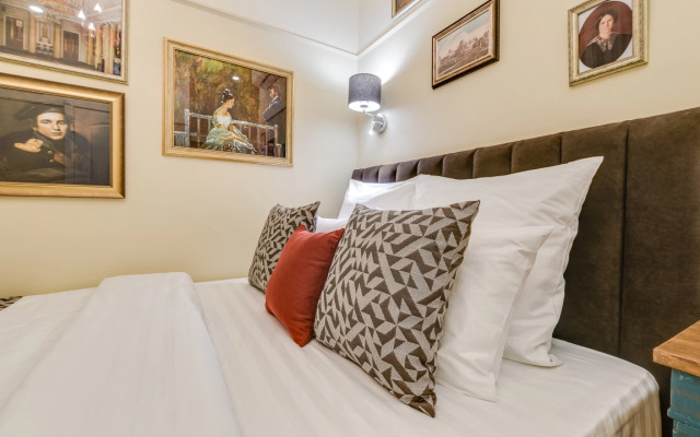 Апартаменты Sokroma Особняк Олениных 1