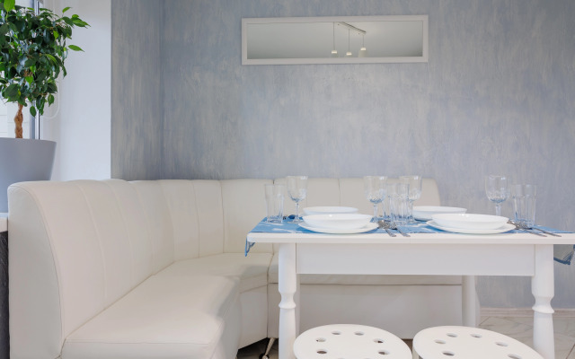 Квартира Студия на проспекте Труда с видом