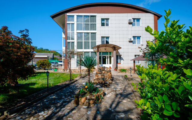 Elladen Guest House