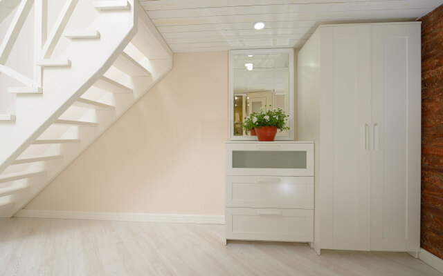 Standart s vannoj LeoHotels na Suvorovskom Apartment