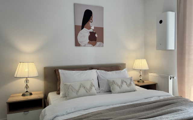 Svetlaya Yevrodvushka Atmosfera Sna V Delovom Tsentre Flat