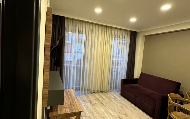 Hotel Corner Suite