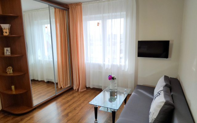 Kak Dlya Sebya Flat
