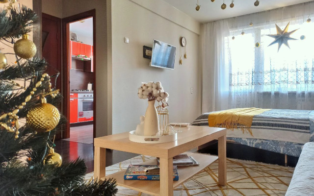 Апартаменты Rise and Shine 32 Mikrorayon