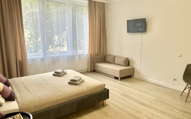 Квартира Просторная уютная и современная студия на Уктусской