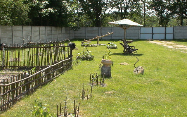 Belovezhskaya Lesnaya Skazka guest house