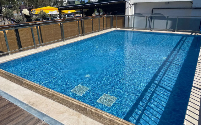 Zeynel Hotel Konyaalti