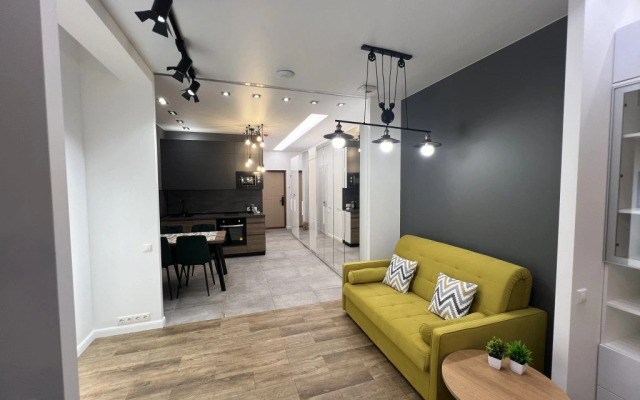 SKY INN Color Gold Apartment