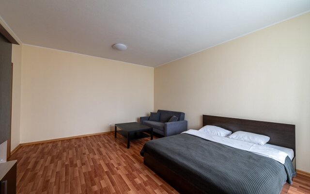 Apartment Rooms-ekb 8 Marta Street 190 (17 floor, 582)
