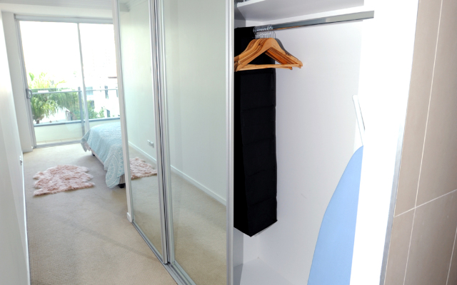 Surfers Paradise Three Bedroom With Pool and Spa Access