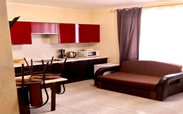 Квартира Уютная Студия с Балконом