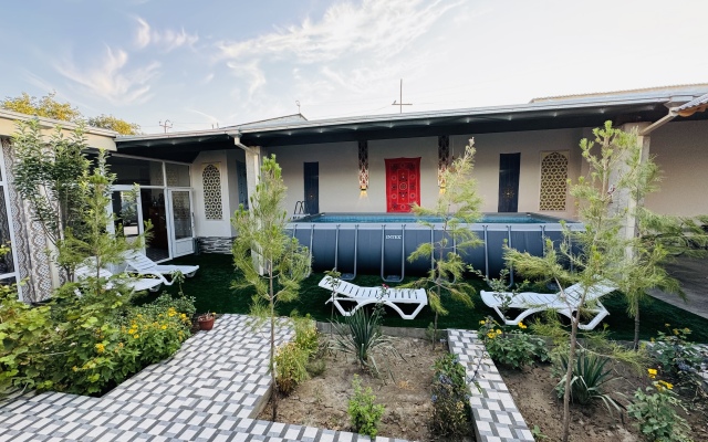 Nemo Guest House