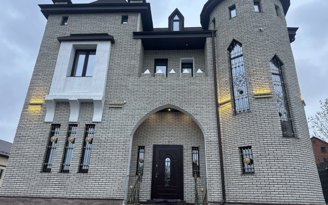 Частный дом Крепость мечты