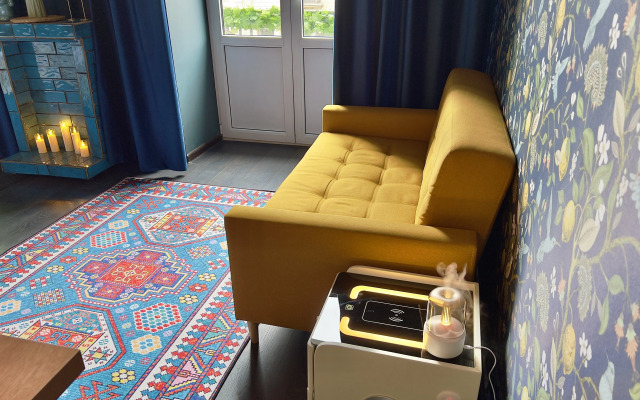 Апартаменты с балконом на Невском