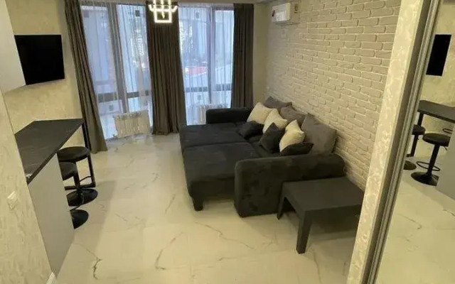 Квартира студия с новым ремонтом ЖК Крымский