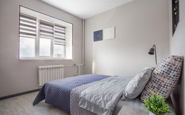Studiya U Yablonevogo Sada Flat