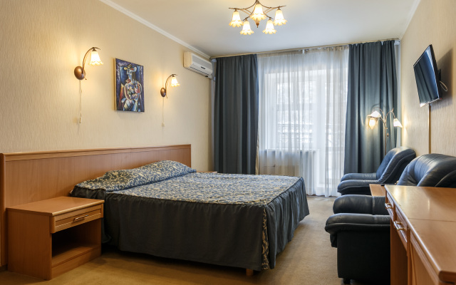 Alexandr Club Hotel