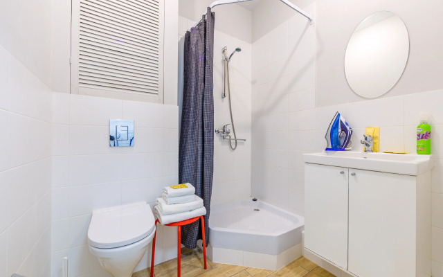 Апартаменты у метро Ботаническая на Крестинского