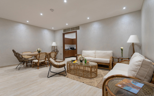 Regency Sealine Camp Camping