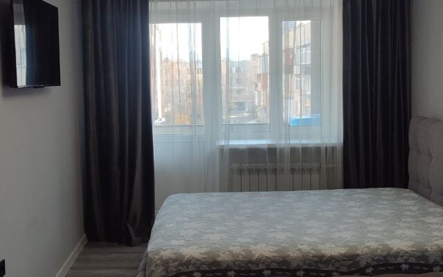 V Tsentre Nalchika Apartments