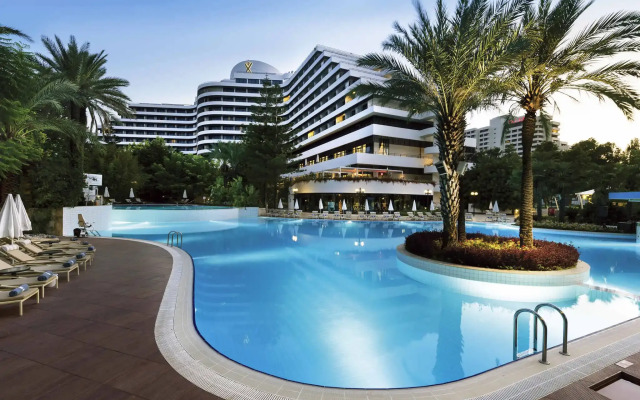 Курортный отель Rixos Downtown Antalya All Inclusive