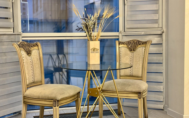 Royal Heights Apartments