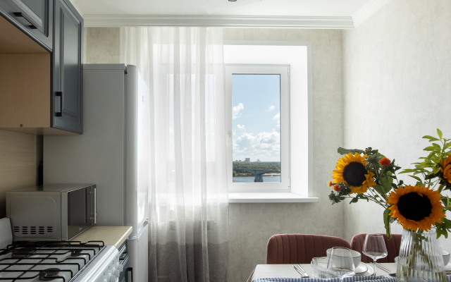Roomroom Na Respublikanskoy Apartments