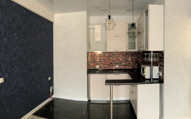 Квартира с Панорамными Окнами на Елeцком