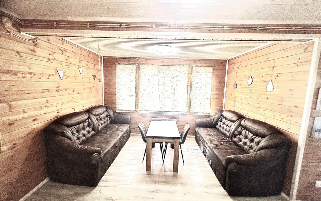 Kottedzh Mezhdurechye Private house