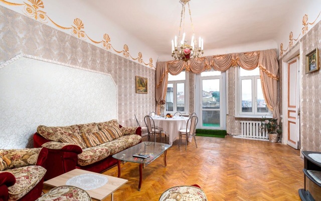 Kvartira S Vidom Na Ves Nevskiy Prospect Apartment