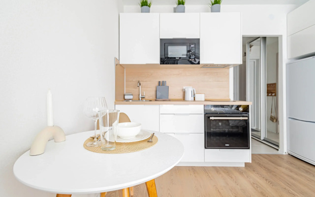 Studio Apartment with Kitchen