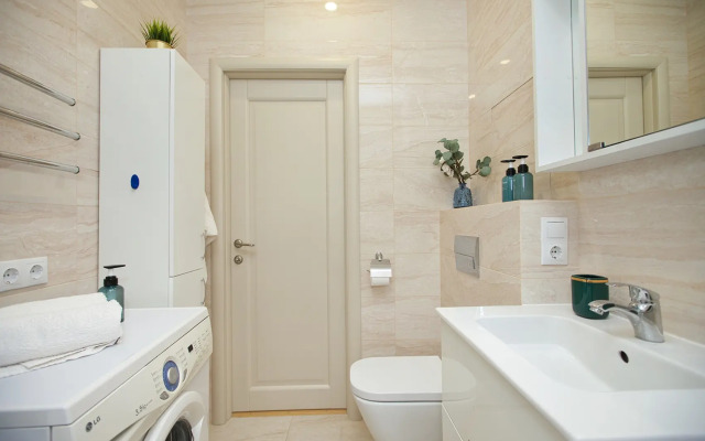 Апаратаменты около НЦ Кулакова