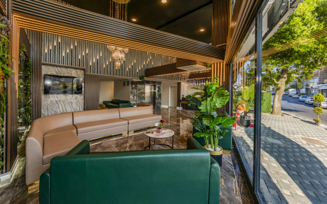Airport Waves Boutique-hotel