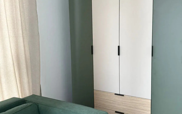 Joy Prokshinskiy Flat