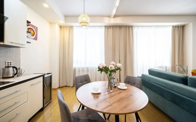 Apartamenty Pat' Zvezd Kongress - Holl
