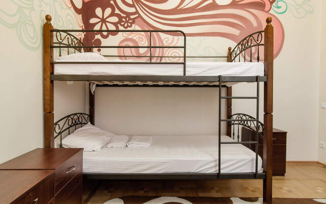 Mama Hostel