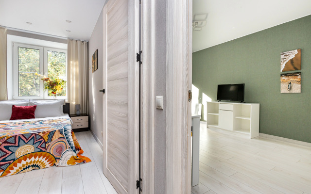Yashma V Pushkine Flat