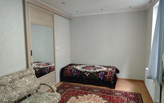 Zhukova 10 House