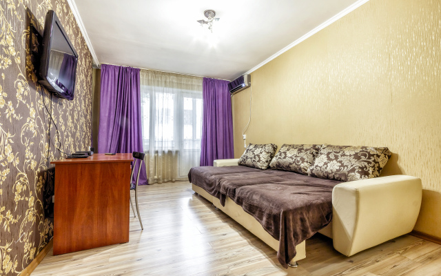 18 Samiy Tsentr. Idealno dlya Komandirovannykh i Turistov Apartments