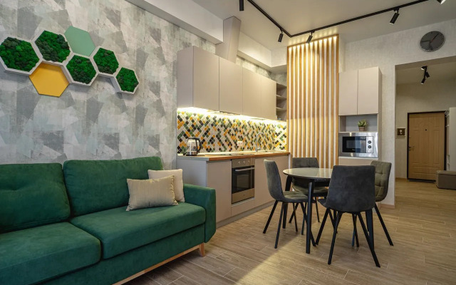 Na Yaltinskoy Ulitse, 12a. Zhk "Shato Luvr" Apartment