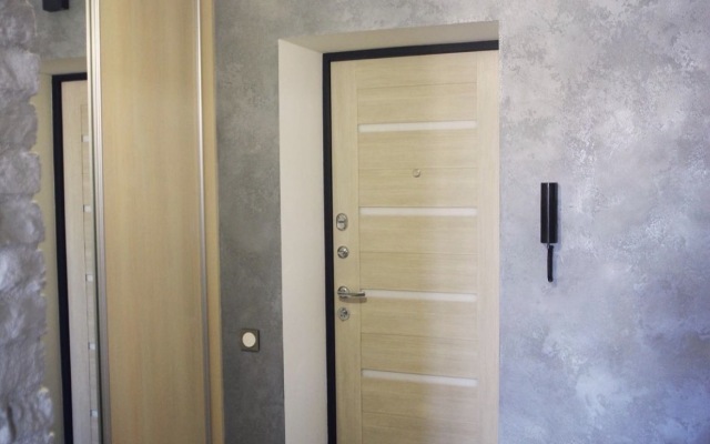 Shvedskie  Dvukhkomnatnye Lyuks Nemiga Apartments