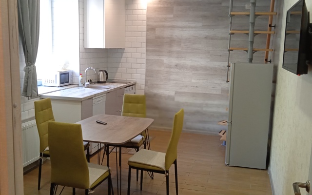 Rizhskij 32b Flat