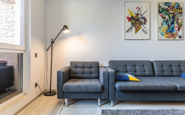 Oplot - Uluchshennyj lyuks s terrasoj 1 Apartments
