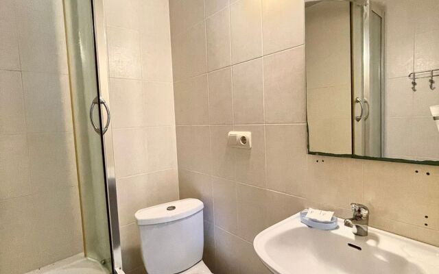 Elling U Morya Guest House