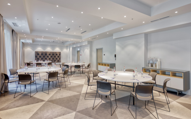 Holiday Inn Express - Yerevan by IHG