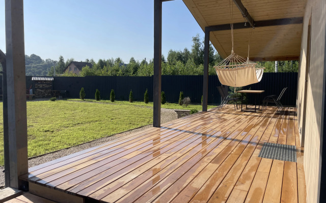 Gostevoy Dom U Reki Private house